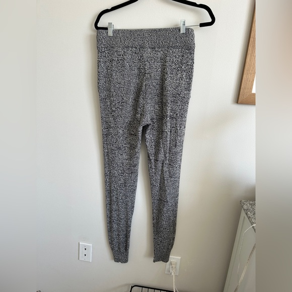 Joe Fresh Sweatpants - Picture 3 of 3
